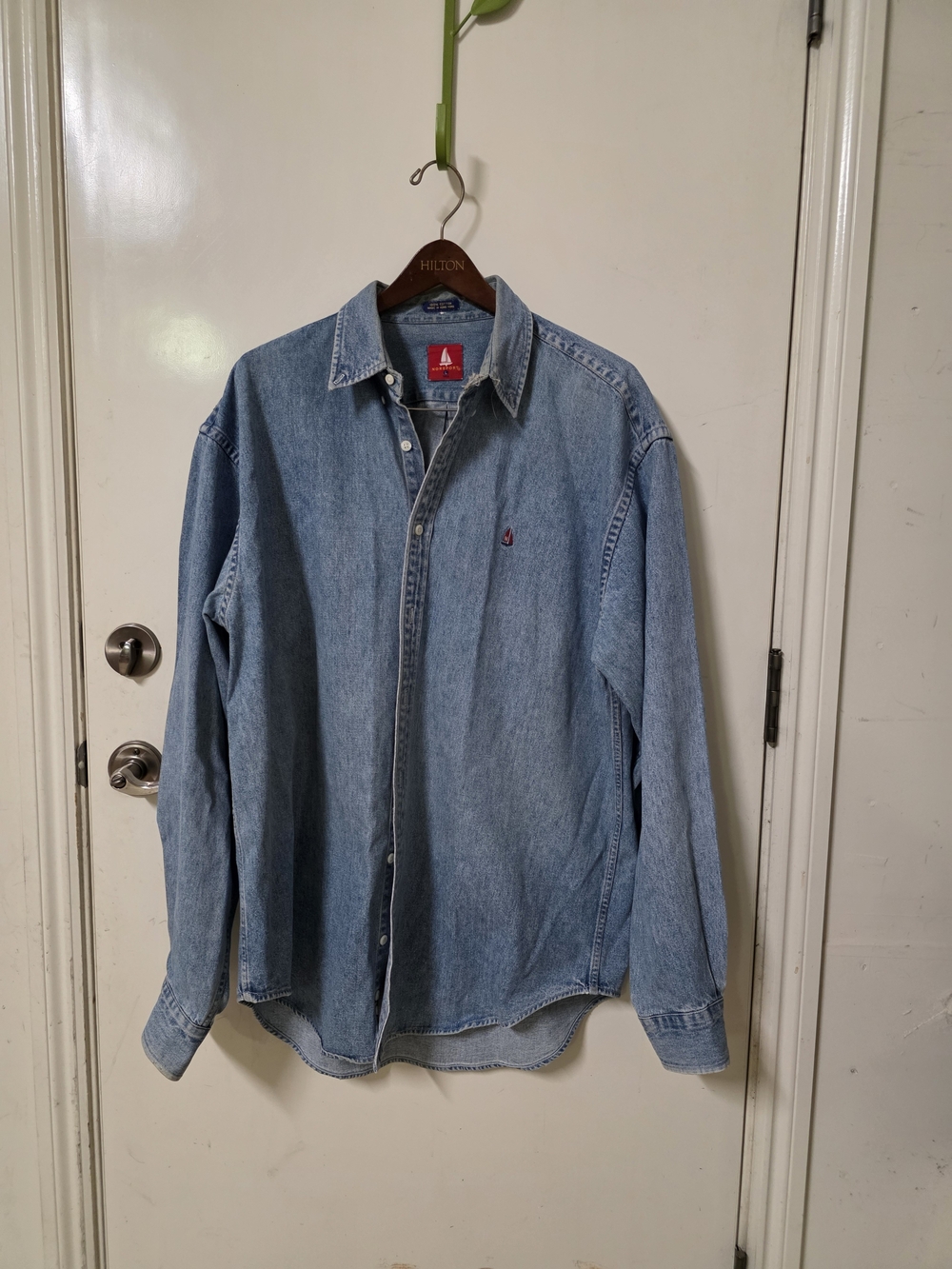Vintage Light Blue Denim Shirt Jacket - Casual Button-Front